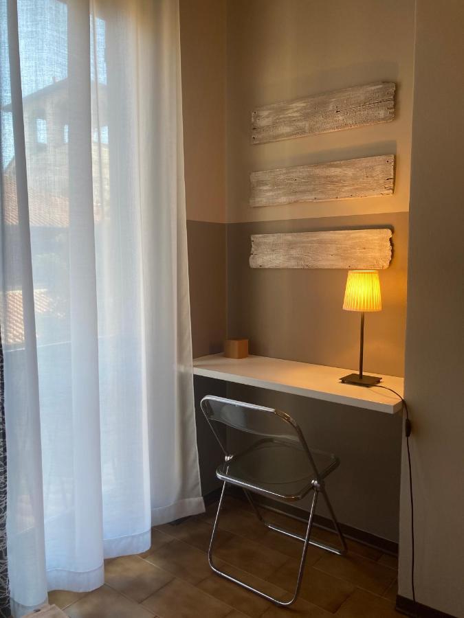 La Casa Di Garibaldi Appartement Borgomanero Buitenkant foto